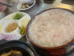 -鹤睦鱼生·啫啫煲·海鲜(保利百合店)