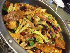 -老码头黑皮肘子锅包肉(文政街店)