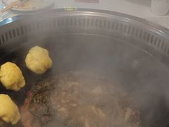 -哈尔滨烧烤·山河村铁锅炖(交大店)