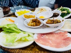 -桥香园云南过桥米线(金马碧鸡店)