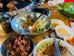 -江南猪肉商会无限续吃(弘大店)