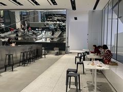 -璞渼咖啡 ROOF P.M. Café(浦东美术馆店)