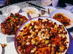 -巴特餐饮6加1音乐餐吧·新疆菜