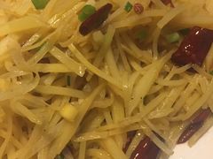 -自贡盐帮菜·玩辣餐厅(樱花园西街店)