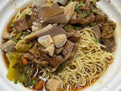-阿阳牛腩腌面店