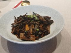 -品悦酒店(三林古镇店)