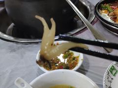 -鲁朗纳麦石锅鸡庄园