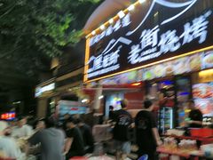 -老街烧烤大排档·地道湖北菜·龙虾馆(汉口火车站店)
