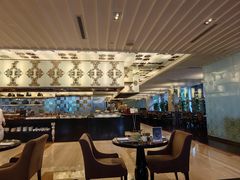 -圣丰索菲特·2 On 988 Café 自助餐厅