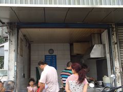 门面-老客满蛋饼(双塔市集店)