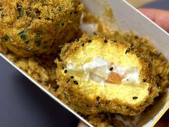 土豆沙拉酥松小贝-鲍师傅糕点(江苏路店)