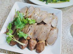 鹅肝-乌文新澄海卤鹅店