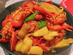 -巴厘龙虾·榜首油焖大虾(音乐学院·沿江酒馆店)