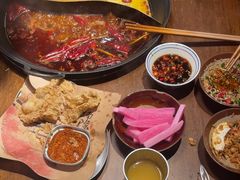 -萍姐火锅·公路夜市(武汉首店)