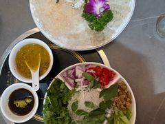 -官塘陈记鱼生·潮汕砂锅粥·牛肉火锅(潮枫路总店)