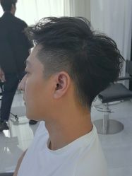 -V7 HAIR SALON