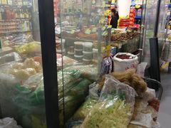 -锦绣大地生鲜食品厅(巨山路店)