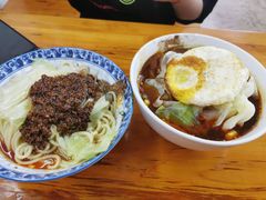 杂酱面-蒋六十八梯眼镜面(渝中店)