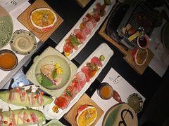 -花潮料理艺食馆(成都万象城店)