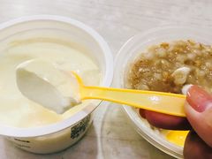 -雪露酸奶