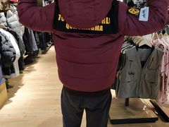 -王府井奥莱临潼小镇(临潼店)