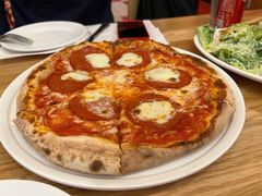 -城市大道红炉披萨烘焙坊