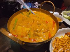 越式咖喱牛腩煲-大头虾越式风味餐厅(光明广场店)