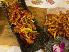 -冰川冷面·延边菜·炭烤串(观前店)