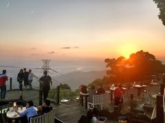 -草山夜未眠景观餐厅