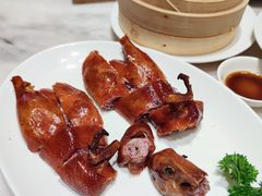 -香港百合居(LCM置汇旭辉广场店)