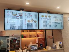 -佬钱湾仔(衣裳街店)