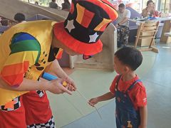 -水桶王国主题餐厅·聚会·生日派对·亲子活动·家庭套餐(亚龙湾希尔顿店)