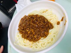 炸酱拌面-食惠里小笼包面馆(越秀店)