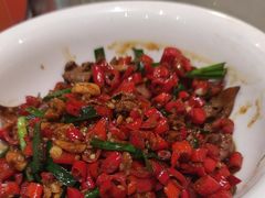 -辛香味烧鱼馆·非遗技艺·排骨红烧肉(光谷医药园店)