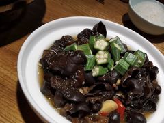 -九锅一堂酸菜鱼(万达广场店)