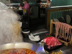 -湊湊火锅·茶憩(杭州湖滨银泰in77店)