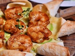 热那亚青酱大虾披萨-沏点Trattoria意大利餐厅(新街口店)