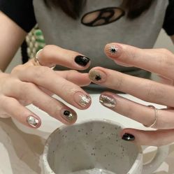 -M·X Nail日式美甲美睫