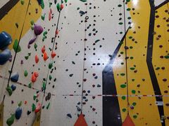 -问山MountQuest攀岩馆