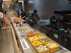 -遇上西雅图多融合海鲜自助餐厅(中房金谊广场店)