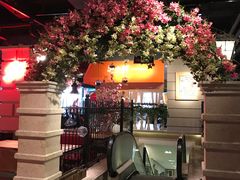 -沪小胖小龙虾(淮海中路旗舰店)