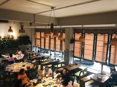 大堂-土桥手掌鸡·26年灌县老味道(都江堰店)