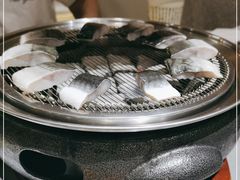 -围炉肉舍•炭烤活鳗•丹东海鲜烤肉(步行街店)