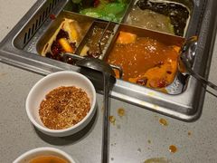 -海底捞火锅(宝龙广场夜宵主题店)