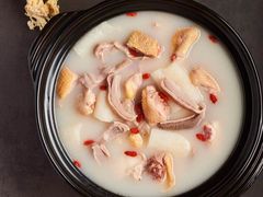 -煲王粤菜餐厅(中侨中心店)