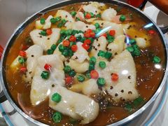 -有红鸡毛店·川菜(建设路店)