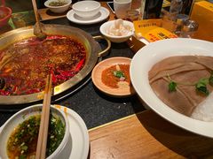 -潮火锅·麻辣牛肉火锅(观音桥方圆·LIVE店)