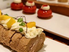 -圣丰索菲特·2 On 988 Café 自助餐厅