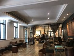 大堂-星巴克臻选(广州沙面店)