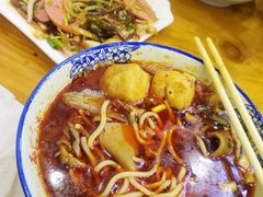 -孙浩特色牛杂面板面(华捷道店)